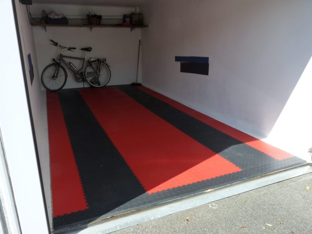 Narrow garage, Germany