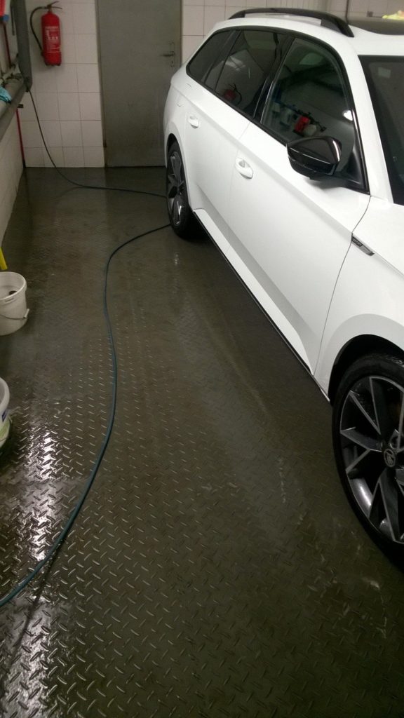 Car wash, Czech Republic