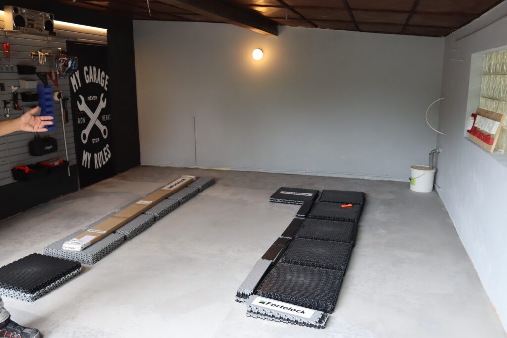 Garage / workroom, Czechia
